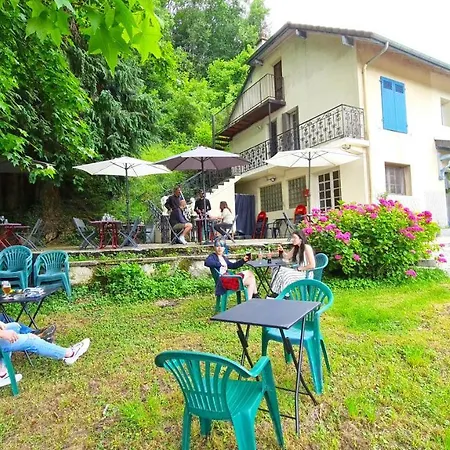 Fasthotel Oloron Du Paon Blanc Hotel Lurbe-Saint-Christau