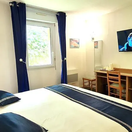 Fasthotel Oloron Du Paon Blanc Hotel Lurbe-Saint-Christau